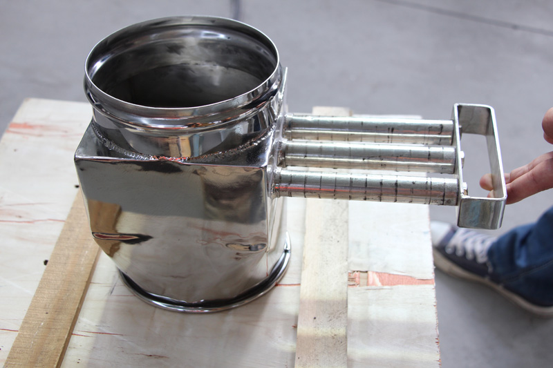 鋰電材料振動(dòng)篩加裝除鐵器有哪些用處？